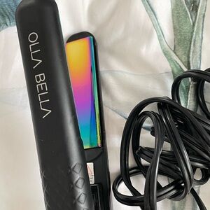 Black Hair Straightener with Rainbow Plates
